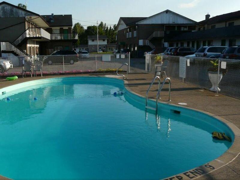Tropicana Inn Niagara Falls Ngoại thất bức ảnh