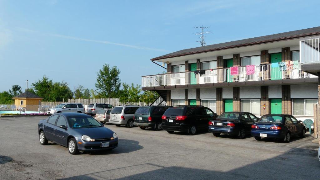 Tropicana Inn Niagara Falls Ngoại thất bức ảnh