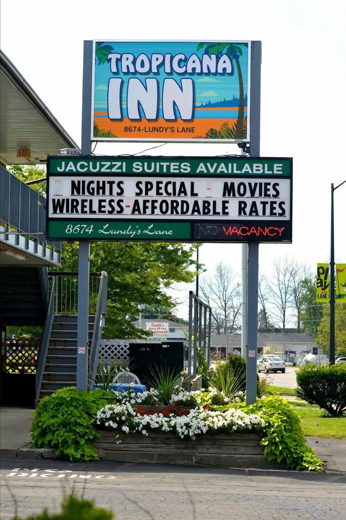 Tropicana Inn Niagara Falls Ngoại thất bức ảnh